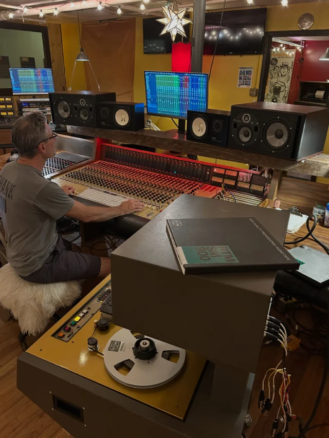 Welcome to 1979 – A Recording Studio Like No Other